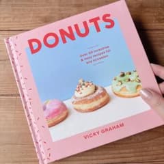 【洋書】DONUTS／海外レシピ本／カラフル・ポップで可愛いスイーツブックのサムネイル