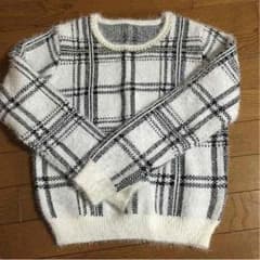CECIL McBEE  ニットのサムネイル