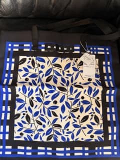 【新品】MARNI MARKET ラスト　トートバッグ リーフ柄のサムネイル