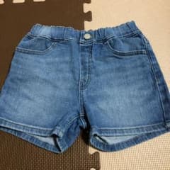 値下げ！！ユニクロ　デニムショートパンツのサムネイル