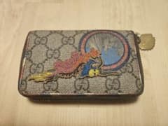 GUCCI　財布　クーリエ GGスプリーム ドラゴンのサムネイル