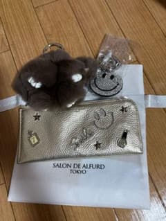 サロンドアルファード 長財布 キーホルダーまとめ売り - メルカリ