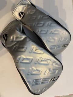 TaylorMade Qi10 ドライバー用ヘッドカバー 2個セットのサムネイル