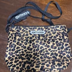 SHOO-LA-RUE✖️OUTDONRのショルダーバッグのサムネイル