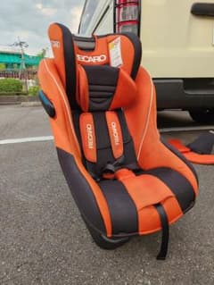 RECARO  レカロ チャイルドシートのサムネイル