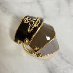Vivienne Westwood｜ARTEMISリング ゴールド×ブラウン - メルカリ