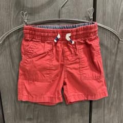 GAP 赤 ショートパンツ 18-24ヶ月のサムネイル