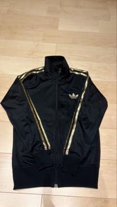 adidas originalsトレフォイル ジャージ ブラック ゴールドのサムネイル