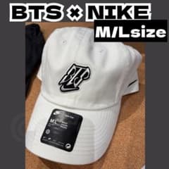 BTS Nike x BTS キャップ 刺繍 帽子 ナイキ D600 - メルカリ