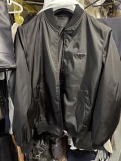 5808さま専用プラダ RE-NYLON ボンバーブルゾン サイズLサイズ新品 5808さま専用プラダ RE-NYLON ボンバーブルゾン サイズLサイズ新品
