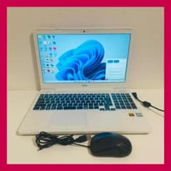 Y378 富士通ノートパソコンi7第7世代SSD高速Windows11オフィス付