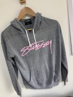 stussy パーカー レディースのサムネイル