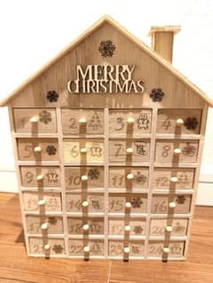 ニトリ ウッドアドベントカレンダーハウス クリスマスのサムネイル