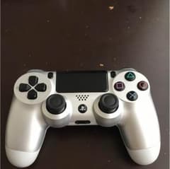 PS4 コントローラー/シルバーのサムネイル