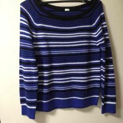 ニットトップスのサムネイル