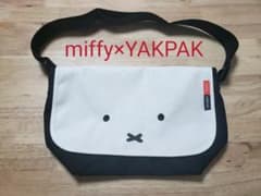 【新品/未使用】miffyミッフィー×YAKPAK　ショルダーバッグのサムネイル