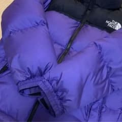 THE NORTH FACE ダウンコート 140 紫/黒のサムネイル