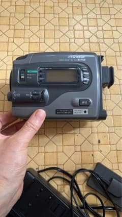 Victor ビデオカメラ GR-EX7 本体動作未確認です、ジャンク品 - メルカリ