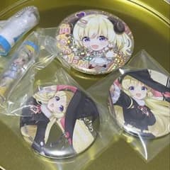 角巻わため 缶バッジ ペンライト １番くじのサムネイル