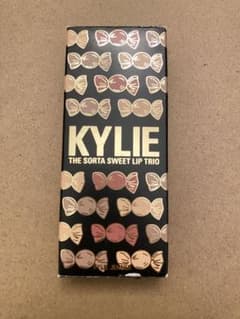 kylie cosmetics THE SORTY SWEET LIP TRIOのサムネイル