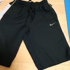 男児NIKE ナイキ ハーフパンツのサムネイル