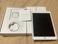 iPad第６世代 128GBWi-Fi+CellularSIMフリーオマケ付きのサムネイル