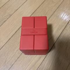 OMEGA純正レザー風 赤 ギフト箱 - メルカリ