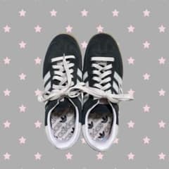 adidas spezial スニーカーのサムネイル