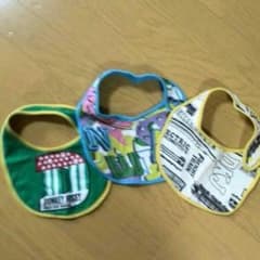 すだちん様専用  スタイ３枚組のサムネイル