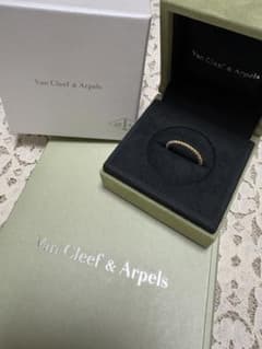 Van Cleef & Arpels＊ペルレ スモール イエローゴールド 55のサムネイル