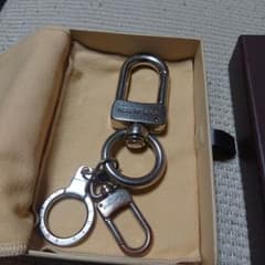 ルイヴィトン キーホルダーのサムネイル