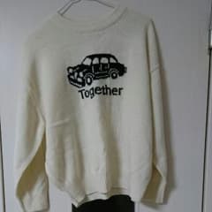LOWRYS FARM ニットセーターのサムネイル