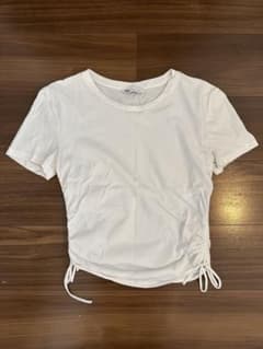 ZARA サイドドロスト Tシャツ ホワイトのサムネイル