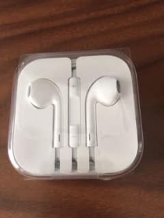 iPhone6 イヤホン 純正品のサムネイル