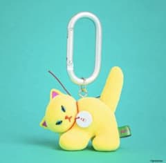 gyunyuya ガチャ　フィギュアマスコット　イエローのサムネイル
