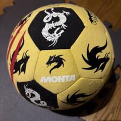 MONTA THE ORIGINAL STREET SOCCER BALL - メルカリ