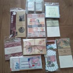 紙もの　セットのサムネイル