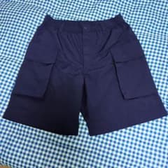 ユニクロ　UNIQLO U　パラシュートカーゴショーツ　Mサイズ　ブルーのサムネイル