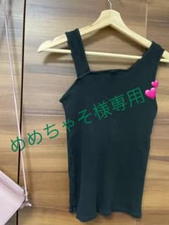 タンクトップのサムネイル