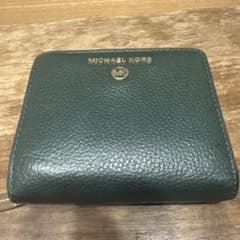 ス*️様 MICHAEL KORS 二つ折り財布 グリーン - メルカリ