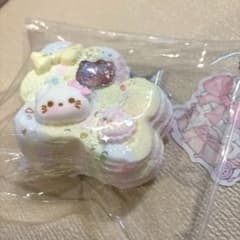 흰 고양이 고양이 스퀴즈 순수 진흙