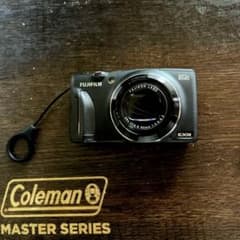 【箱付き】 FUJIFILM FinePix F900EXR ブラック FinePix F900EXR [ブラック]の製品画像 - 価格.com