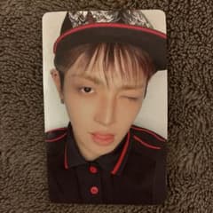 ATEEZ BAD ホンジュン トレカのサムネイル