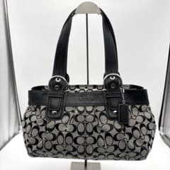 Coach Soho Signature Tote bag Black y2k - メルカリ