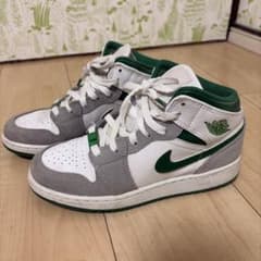 Nike Air Jordan 1 Mid GS Green Greyのサムネイル