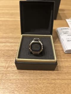 CASIO CRW-001-1JR デジタル時計のサムネイル