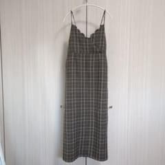 スカラップ刺繍キャミワンピースのサムネイル