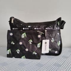 LeSportsac 체스티 숄더백 파우치 첨부 꽃무늬