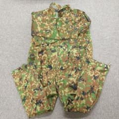 西東様専用　自衛隊　迷彩服　防寒外被　ダンプポーチ　ショルダーバックのサムネイル
