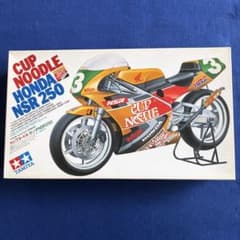 未組立品 タミヤ 1/12 Cup Noodle Honda NSR250のサムネイル